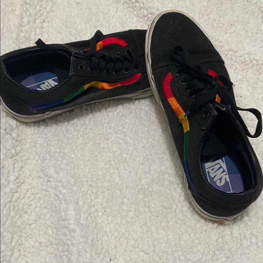 Vans Black Sneakers with Multicolor Stripes